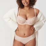 Women's Vintage Lace Balconette Bra Beige